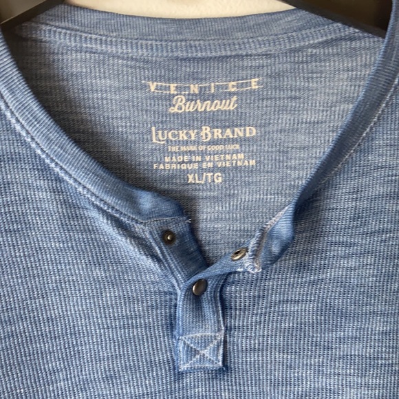 Lucky Brand Thermal Snap T-Shirt - Picture 5 of 7